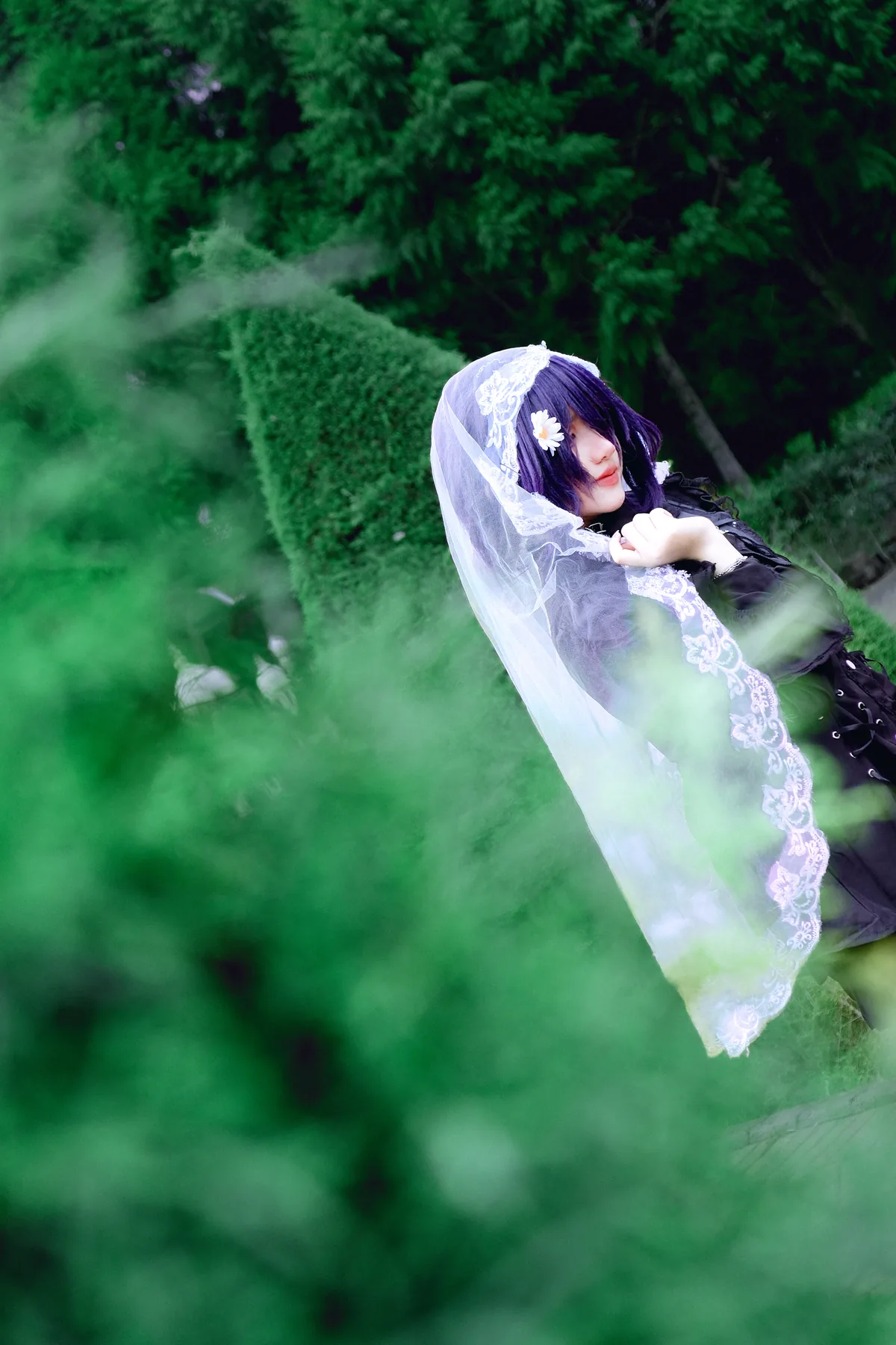 Reze cosplay portrait photographed by Iki